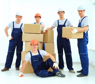 A well-organized flat removal service in Shepherdsbush