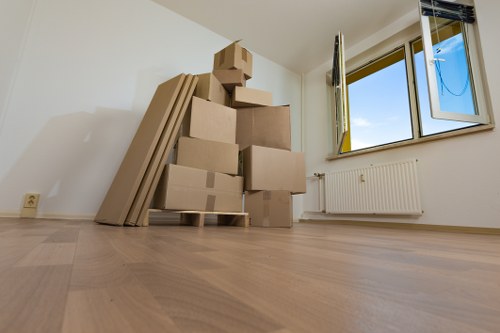 Careful room-by-room packing support during a Shepherds Bush move