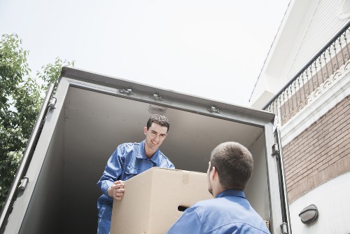 Risk assessment and loading planning for a van removal job