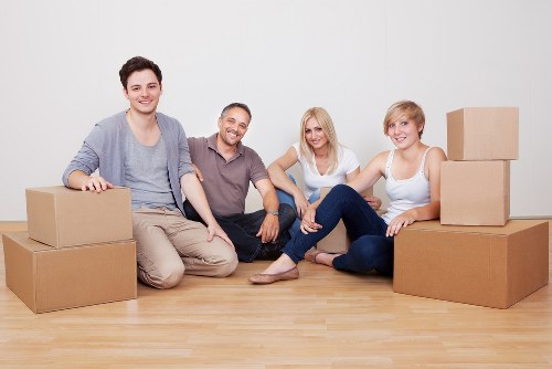 Efficient storage in Shepherdsbush for families, students, and businesses